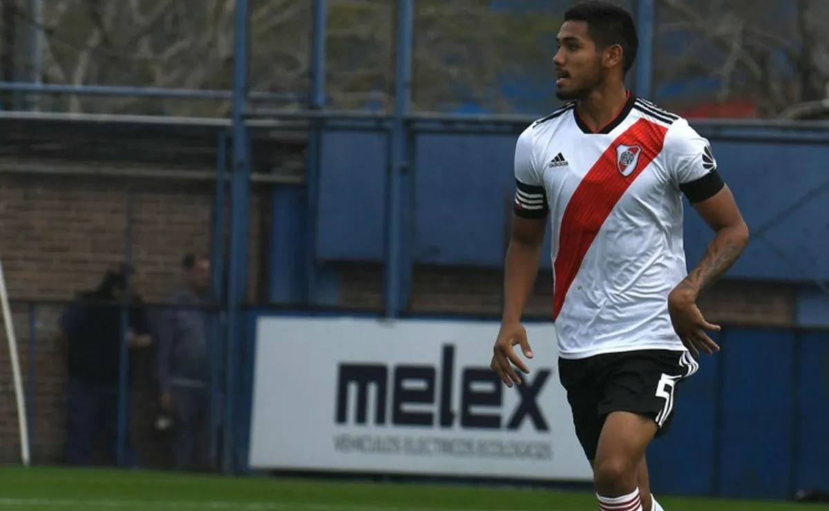 David Martínez era el capitán de la Reserva de River.