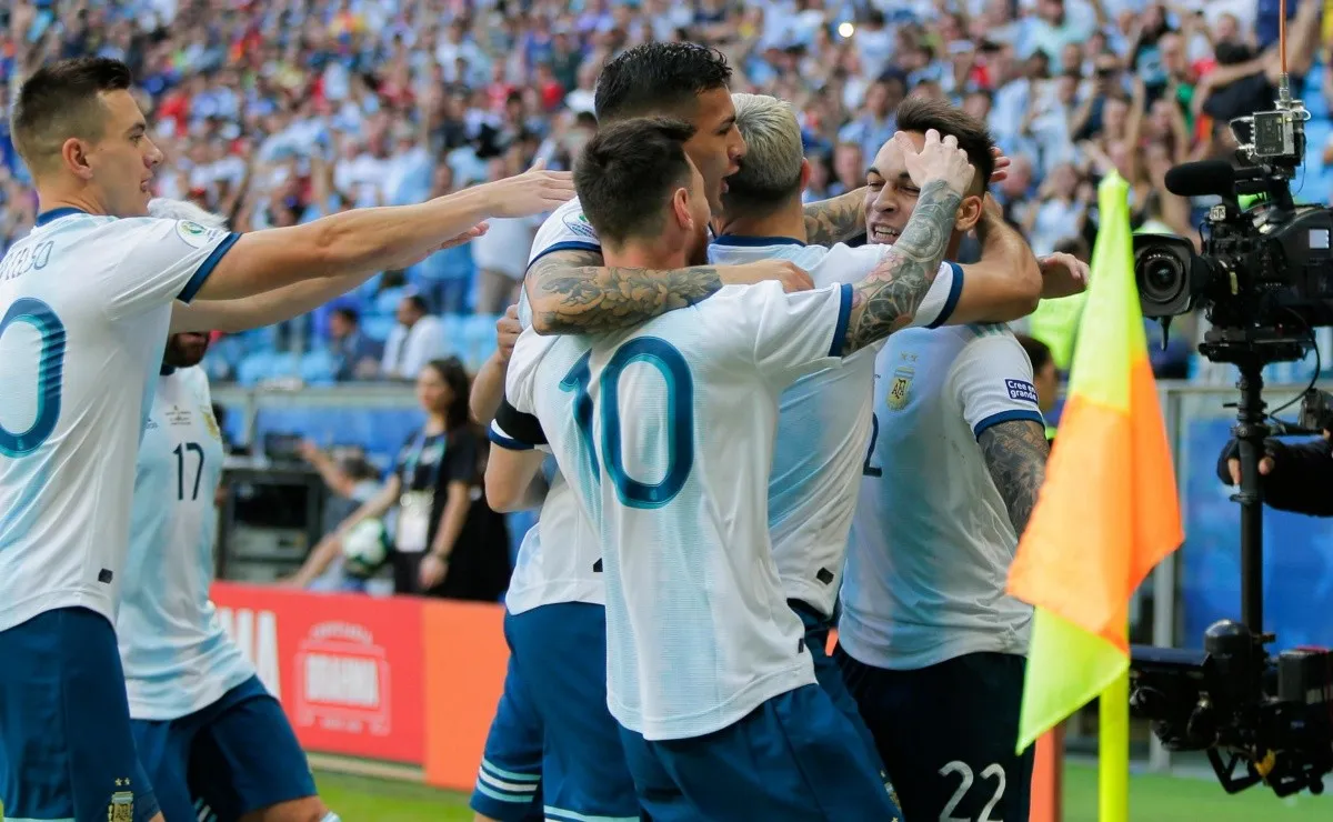 Argentina ganó y avanzó a los cuartos de final de la Copa América.