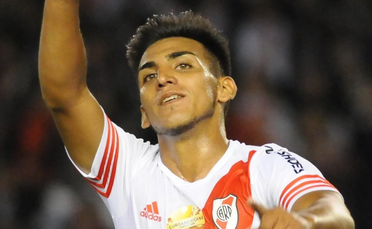 Kaprof habló de todo River desde Rumania.