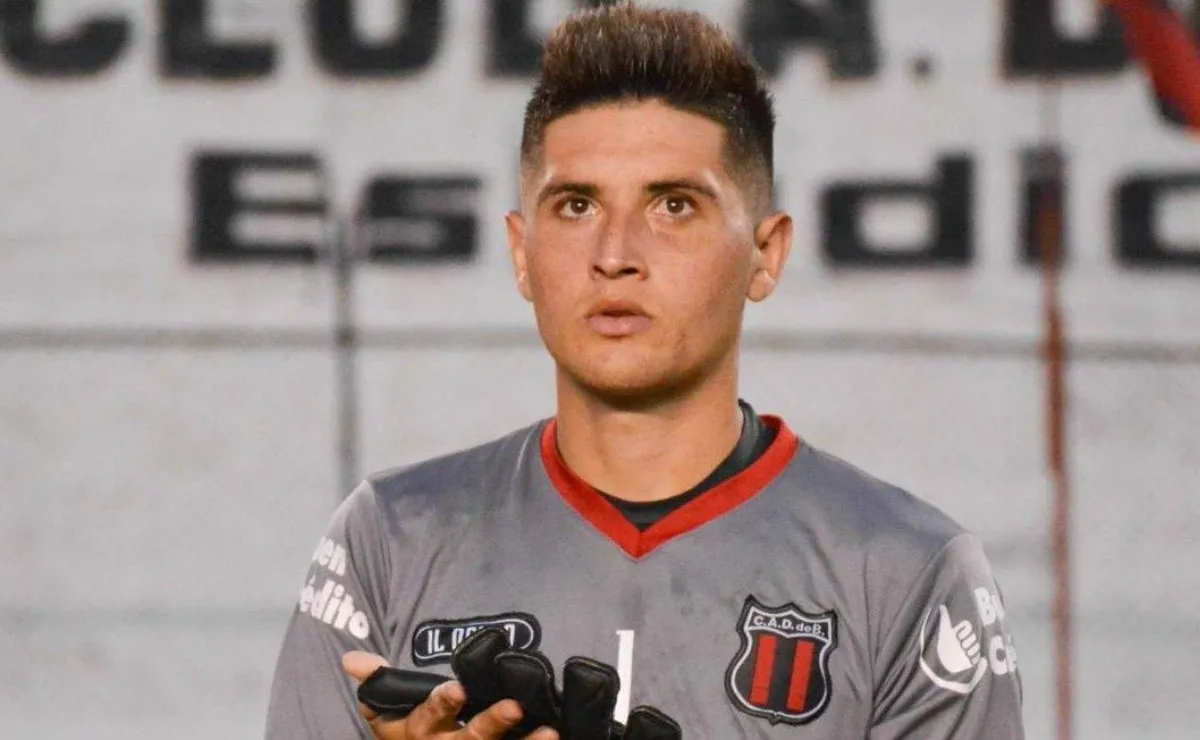Maximiliano Velazco tuvo bastante rodaje en la Reserva de River, pero apenas un partido en Primera. (FOTO: Defeweb)