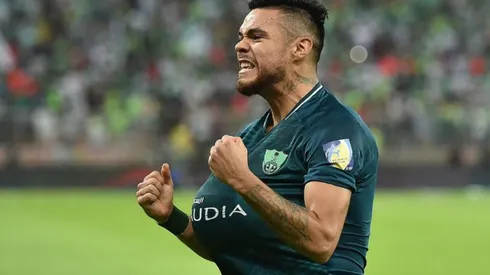 Paulo Díaz, defensor del Al-Ahli y de la Selección de Chile.