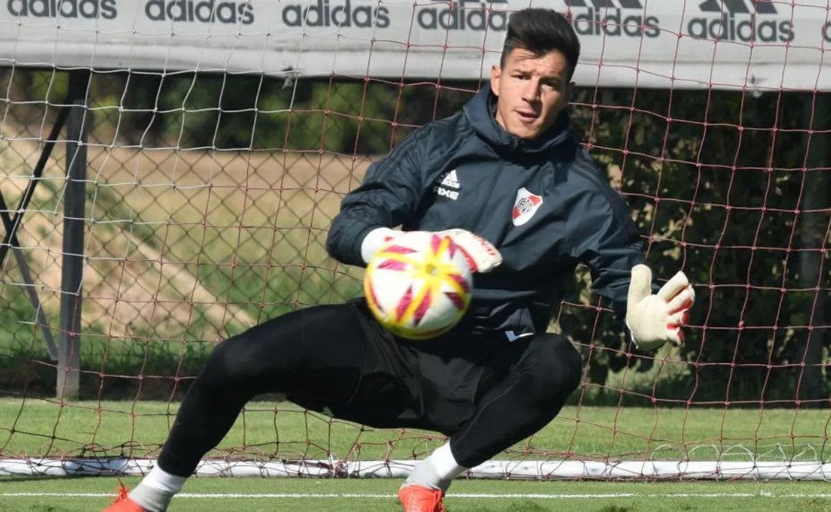 Bologna disputó 6 partidos oficiales en River, recibió 8 goles y consiguió 6 títulos