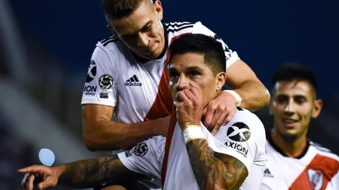 River se enfrenta ante Athletico Paranaense en el estadio Monumental.