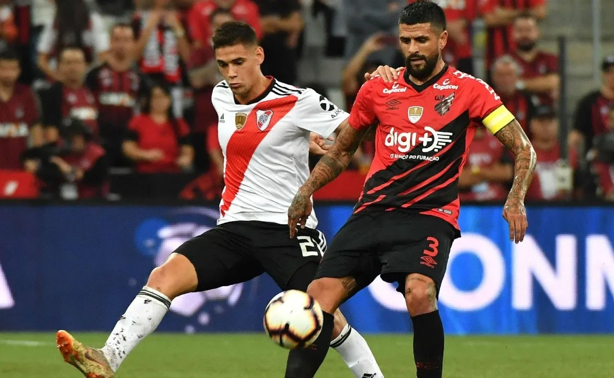 River recibirá a Paranaense por la final decisiva de la Recopa.