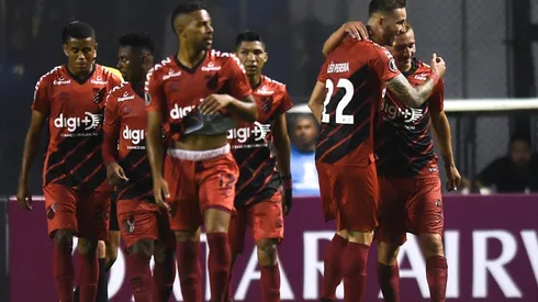 Repasá la posible formación del Rubro-Negro en vistas al partido.