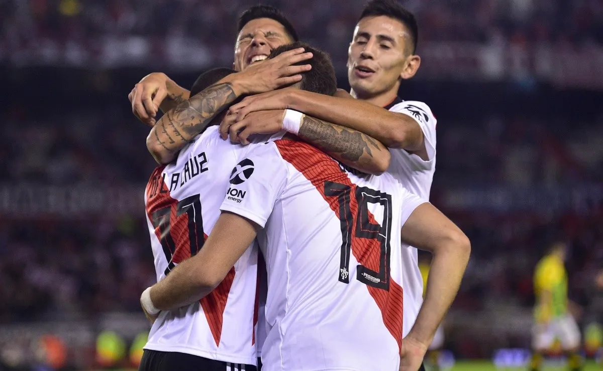 Gallardo deberá definir la dupla de ataque para la primera final de la Recopa.