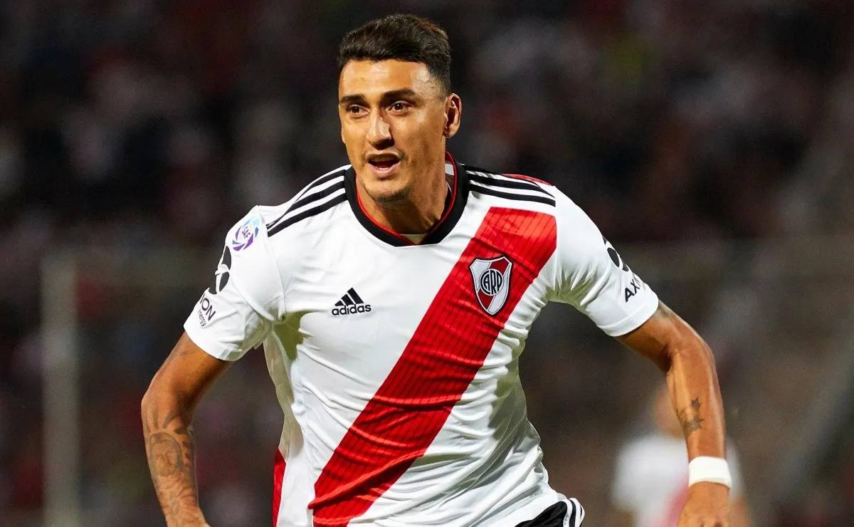 River se enfrenta ante Athletico Paranaense en el estadio Arena da Baixada.
