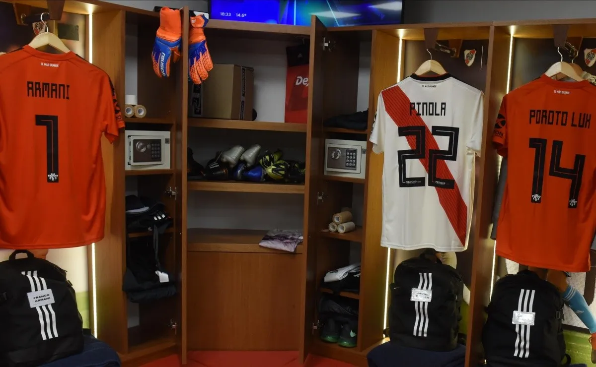 El equipo de Gallardo ya tiene su indumentaria preparada en Curitiba.