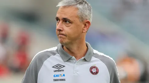 Tiago Nunes, DT de Atlético Paranaense, rival de River en la final de la Recopa.