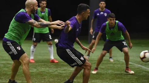 El fin de ejercitarse sobre esta superficie fue adecuarse a lo que será el encuentro.