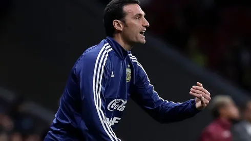 Scaloni tendrá que brindar una lista de 23 futbolistas para la Copa América de Brasil.