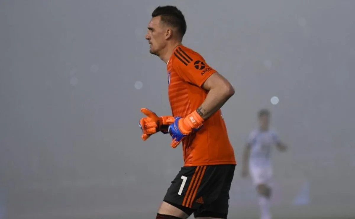 Armani recibió tres goles por primera vez desde que ataja en River