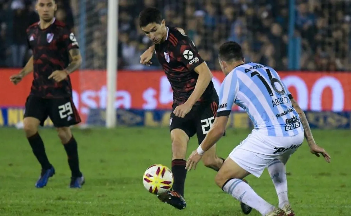 El partido de ida se jugaría el domingo 12 de mayo, mientras que la vuelta sería el miércoles 15