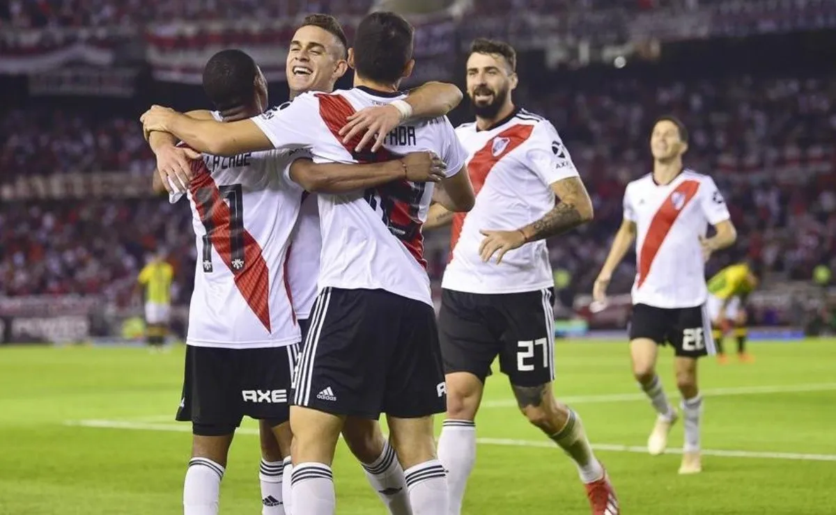 River aplastó a Aldosivi y clasificó a los cuartos de final de la Copa Superliga.