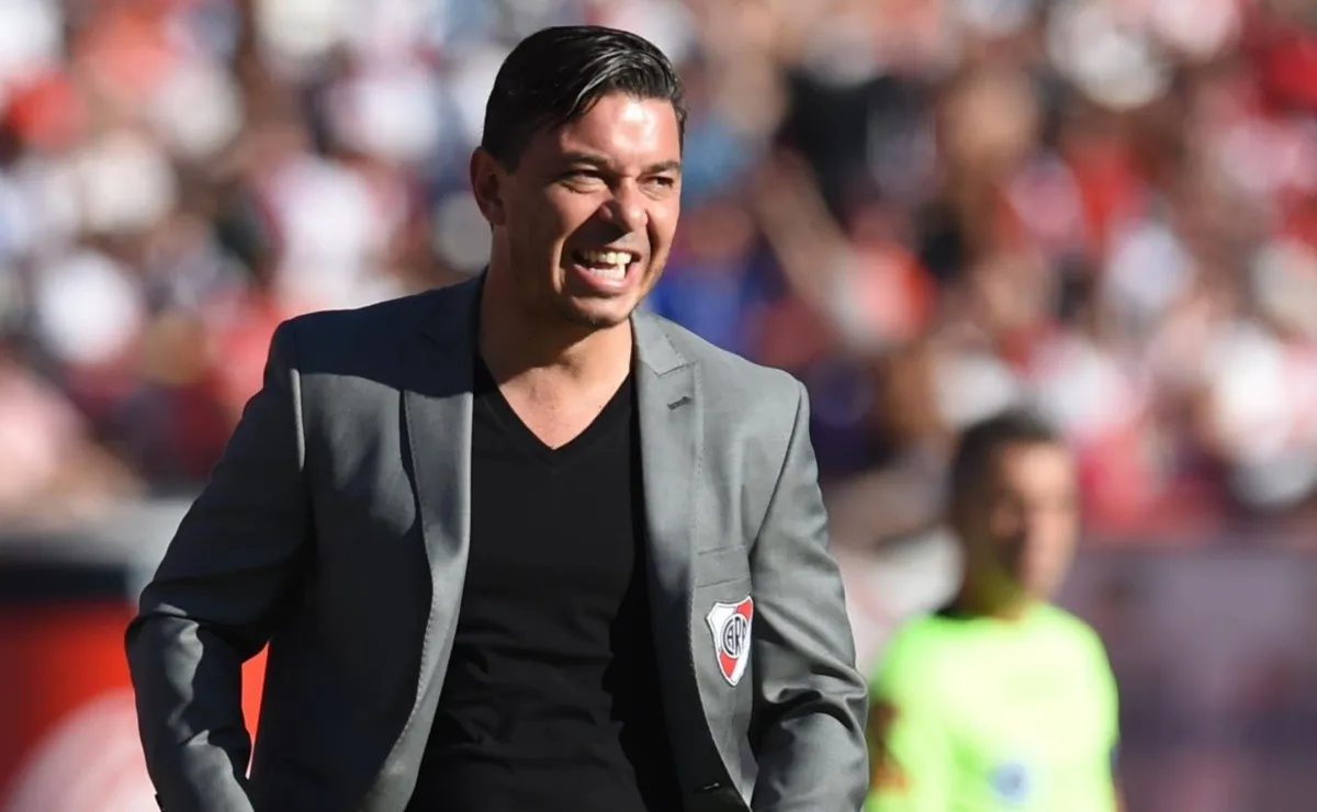 Gallardo dirigió tres veces oficiales en Mar del Plata: dos triunfos y un empate con caída por penales. (FOTO: Getty)