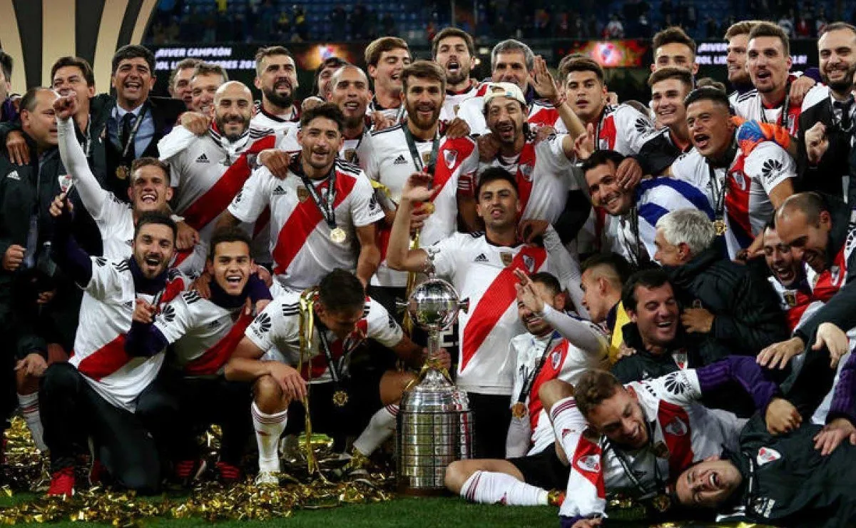 Antes de ver la película yo ya tengo mi propia historia y sé cómo termina: River me salvó para siempre