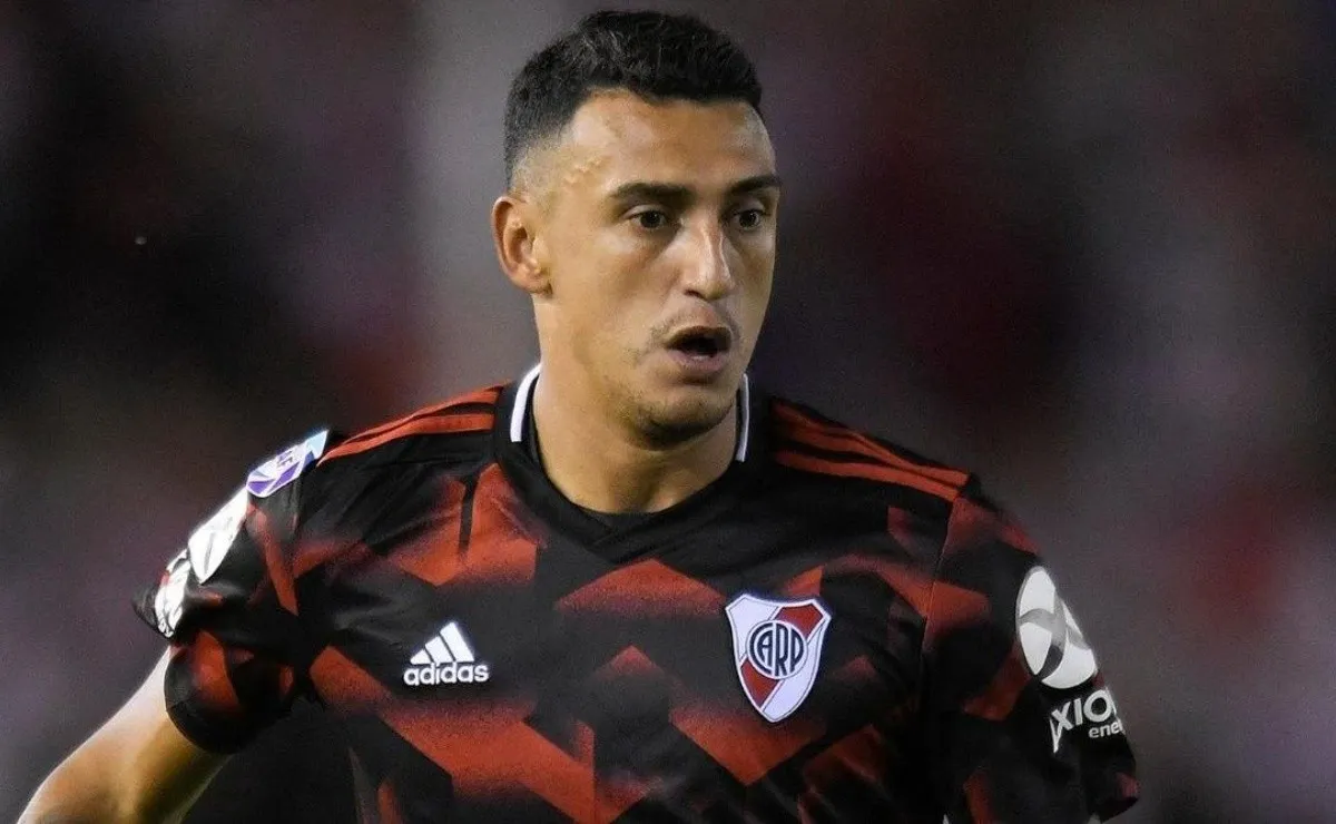 Suárez debió ser reemplazado en el primer tiempo ante Palestino.