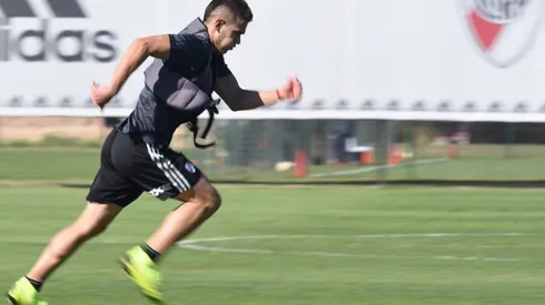 Rafa subió un video a sus redes sociales en donde ejercita la precisión de sus remates.