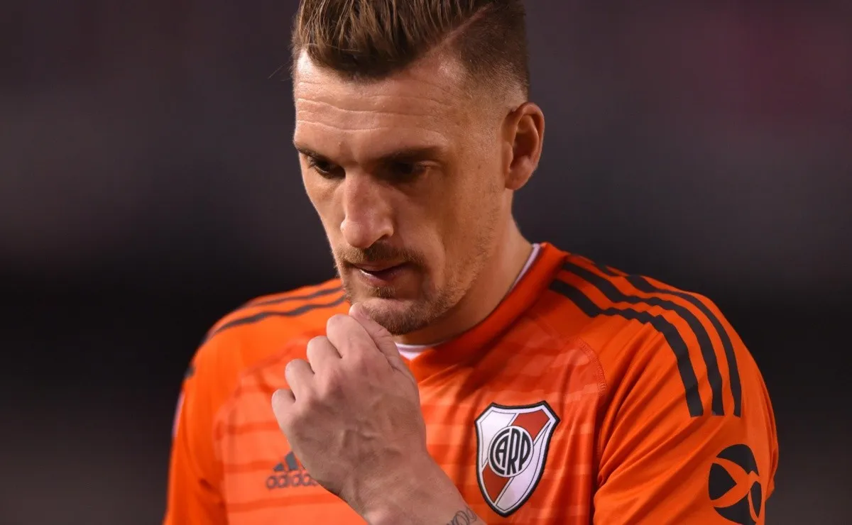 Gallardo dirigió tres veces oficiales a River en Salta: dos triunfos y un empate con victoria por penales. (FOTO: Getty)