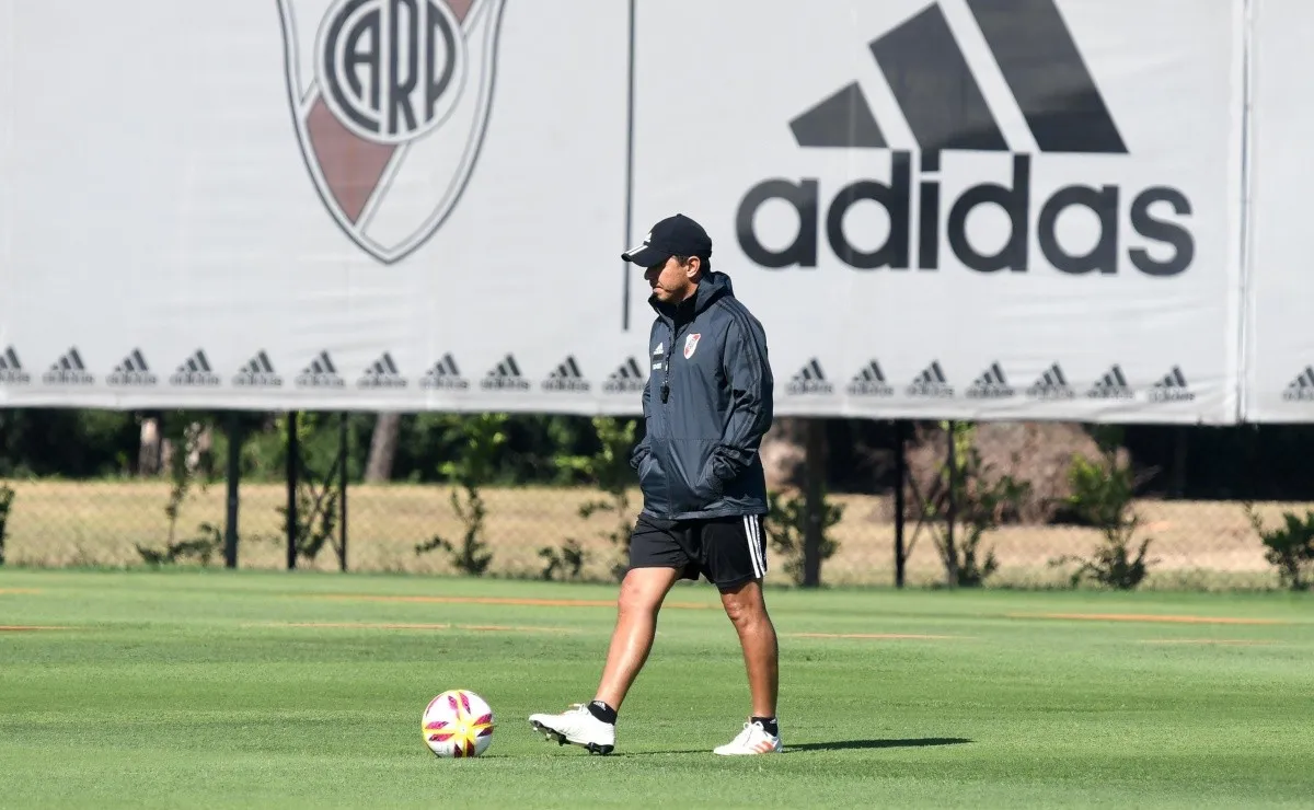 Gallardo tiene entre ceja y ceja el duelo ante Argentino de Merlo.