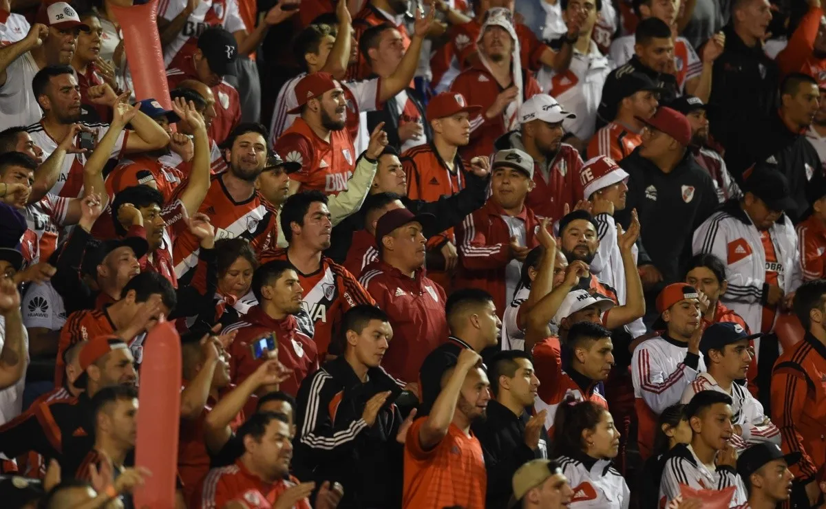 Los hinchas del Más Grande coparán el estadio Padre Martearena.