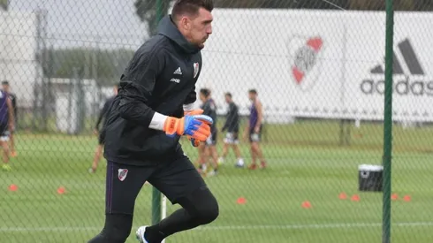 Armani se entrenó de manera diferenciada, aunque fue exigido.