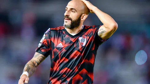 En 74 partidos oficiales en River, Pinola sólo fue expulsado una vez