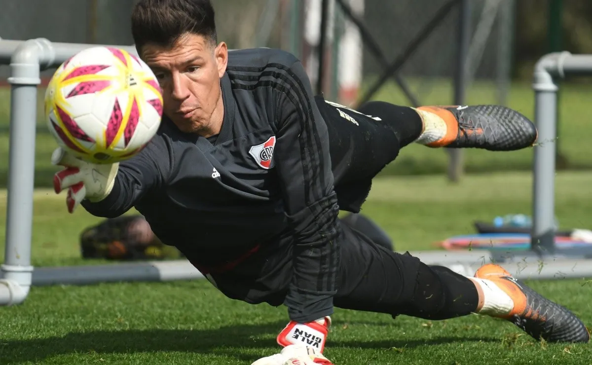 Bologna aún no ha reemplazado nunca oficialmente a Franco Armani.