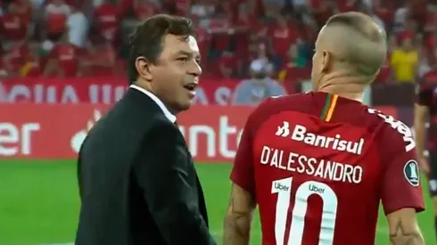 Gallardo y D'Alessandro y un diálogo muy entretenido en Porto Alegre.