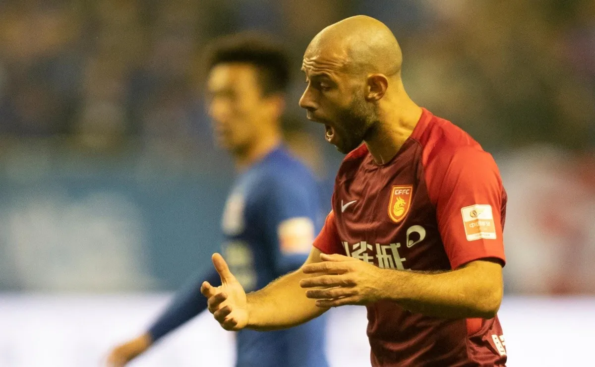 Mascherano aseguró que no pasa por su cabeza regresar.