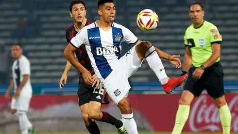 River se enfrentó a Talleres en el estadio Mario Alberto Kempes.