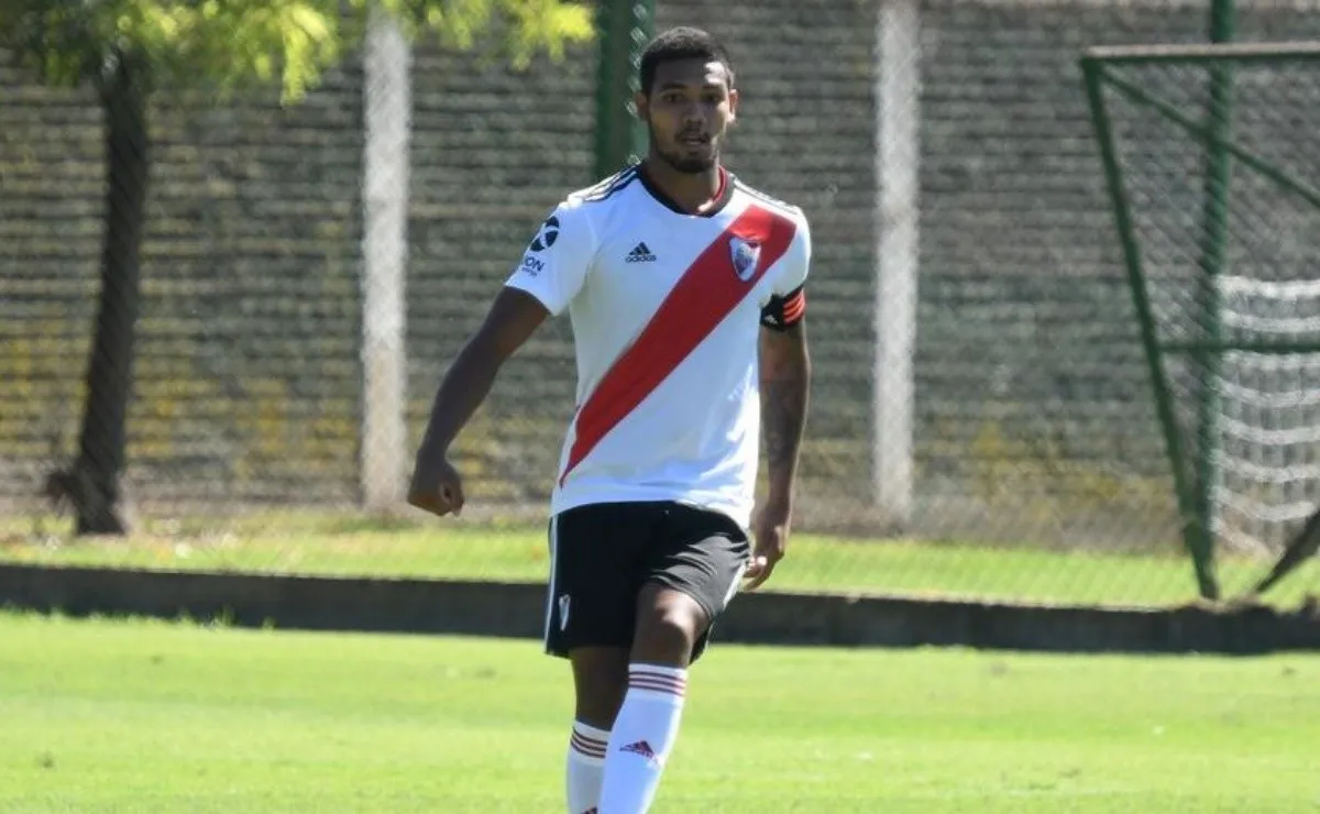 David Martínez es el capitán de la Reserva, donde lleva 49 partidos oficiales y 5 goles. (FOTO: Prensa River - archivo)