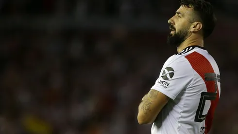 River se enfrenta a Talleres en el estadio Mario Alberto Kempes.