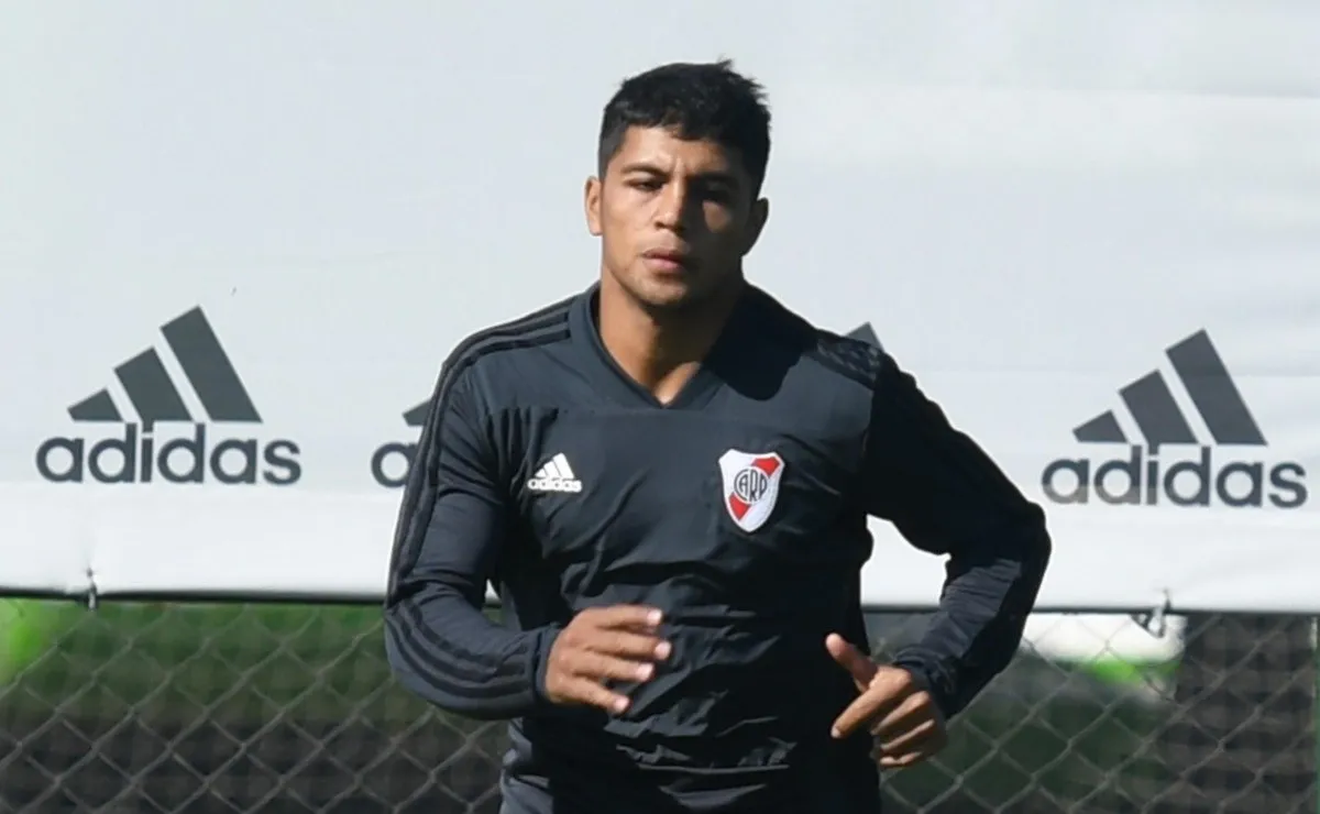 Robert Rojas lleva seis partidos oficiales en River, cinco de ellos como parte del once inicial.