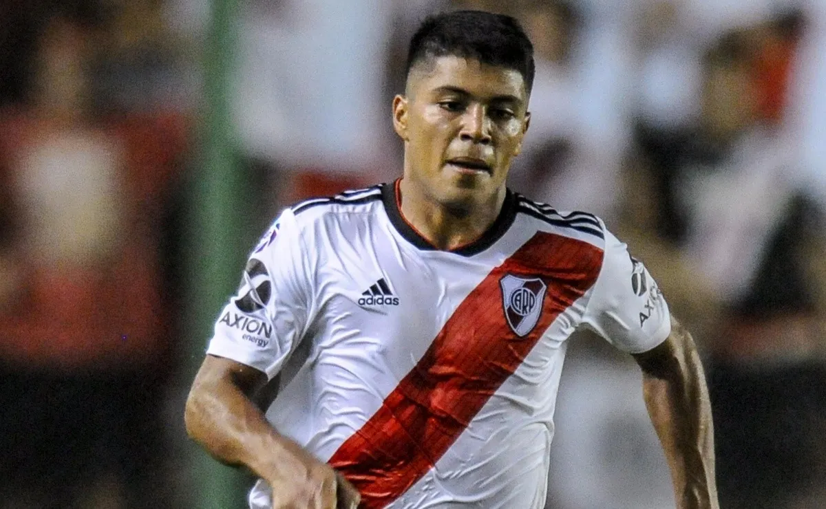 Suárez, una de las bajas que tiene el plantel de River.