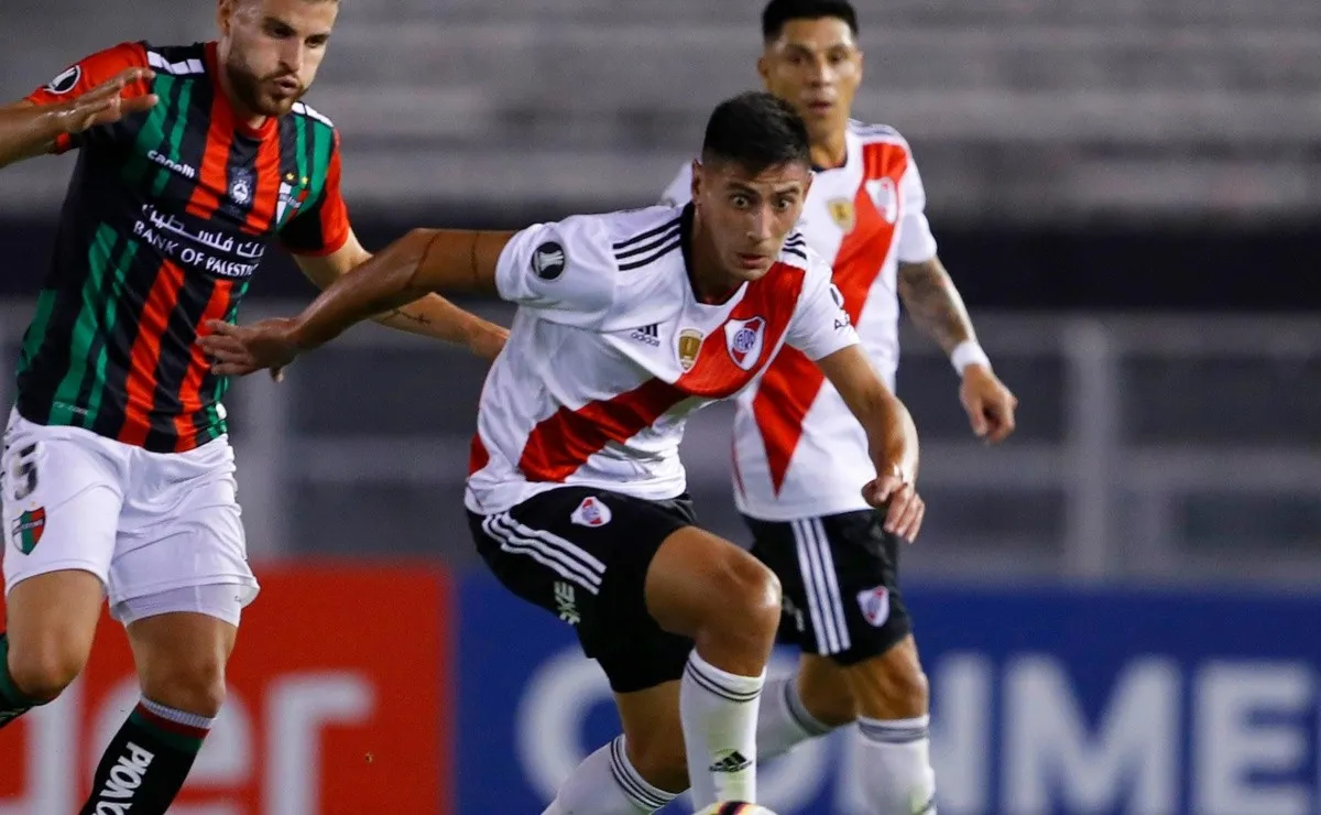 Fabrizio Angileri lleva dos partidos oficiales (180 minutos) en River, ambos por la Copa Libertadores.
