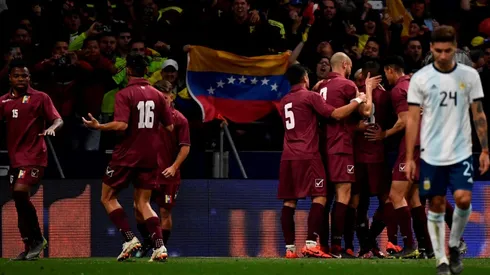 Armani le ganó el puesto a Andrada, mientras que Montiel hace su debut en la Selección