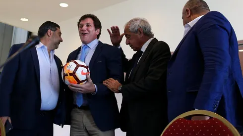 El organismo que regula el fútbol sudamericano todavía no devolvió los dos millones y medio de dólares.