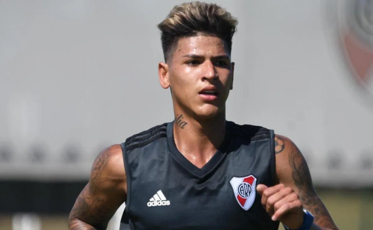 Carrascal todavía no debutó de manera oficial en la Primera de River.