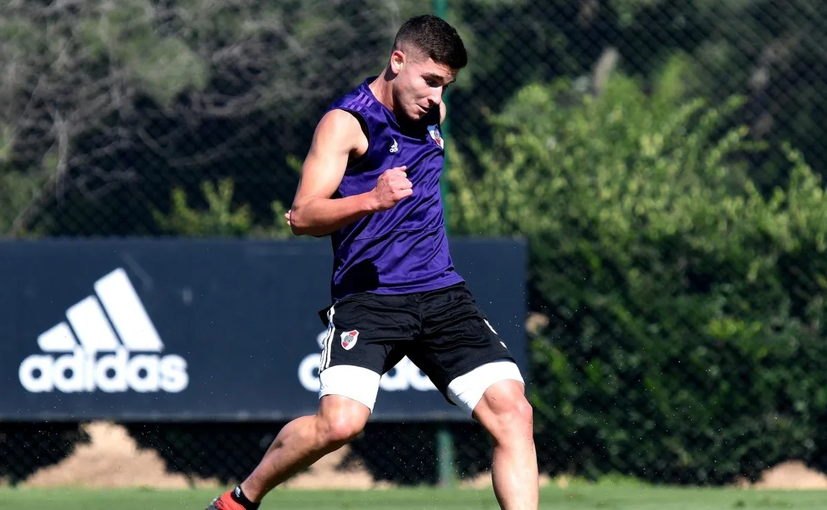 River tendría en mente elevar la cláusula de rescisión de Julián Álvarez.