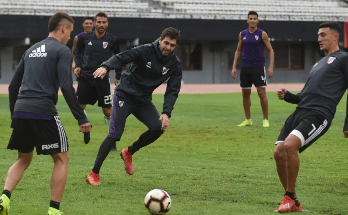 River no descansó y se movió en el Monumental.