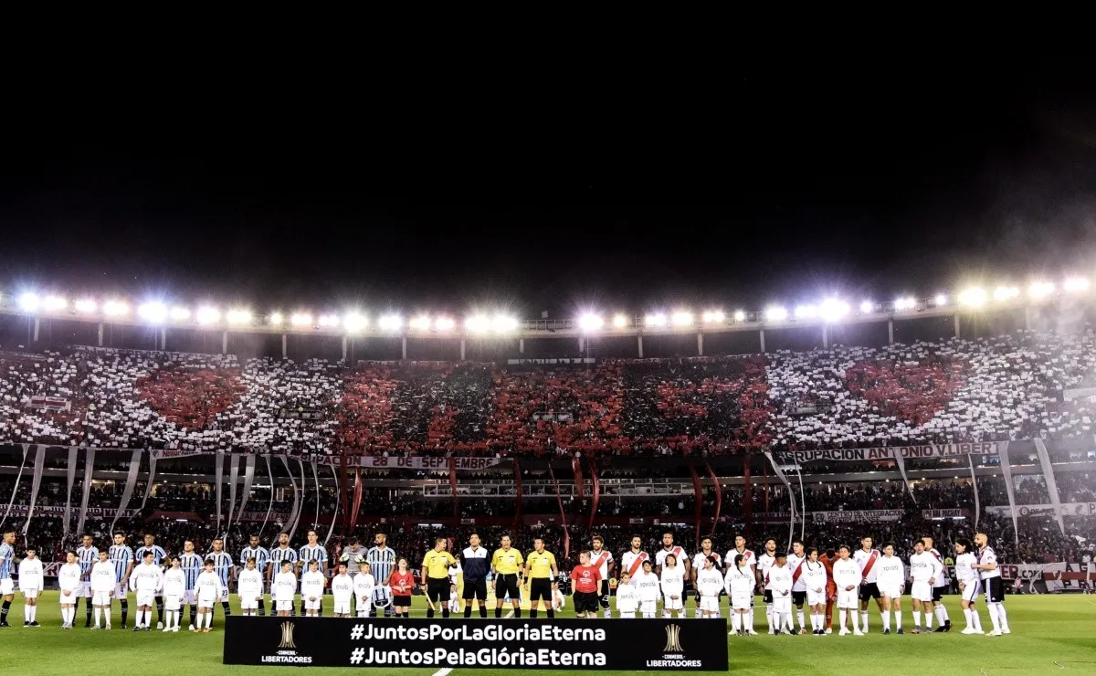 Han pasado más de cuatro meses desde el encuentro en el que River disputó la primera semifinal ante Gremio.