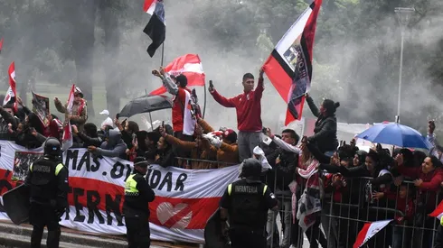 Al igual que en mayo del año 2017, los hinchas de River le dieron una bienvenida excelente al plantel. (FOTO: LPM)