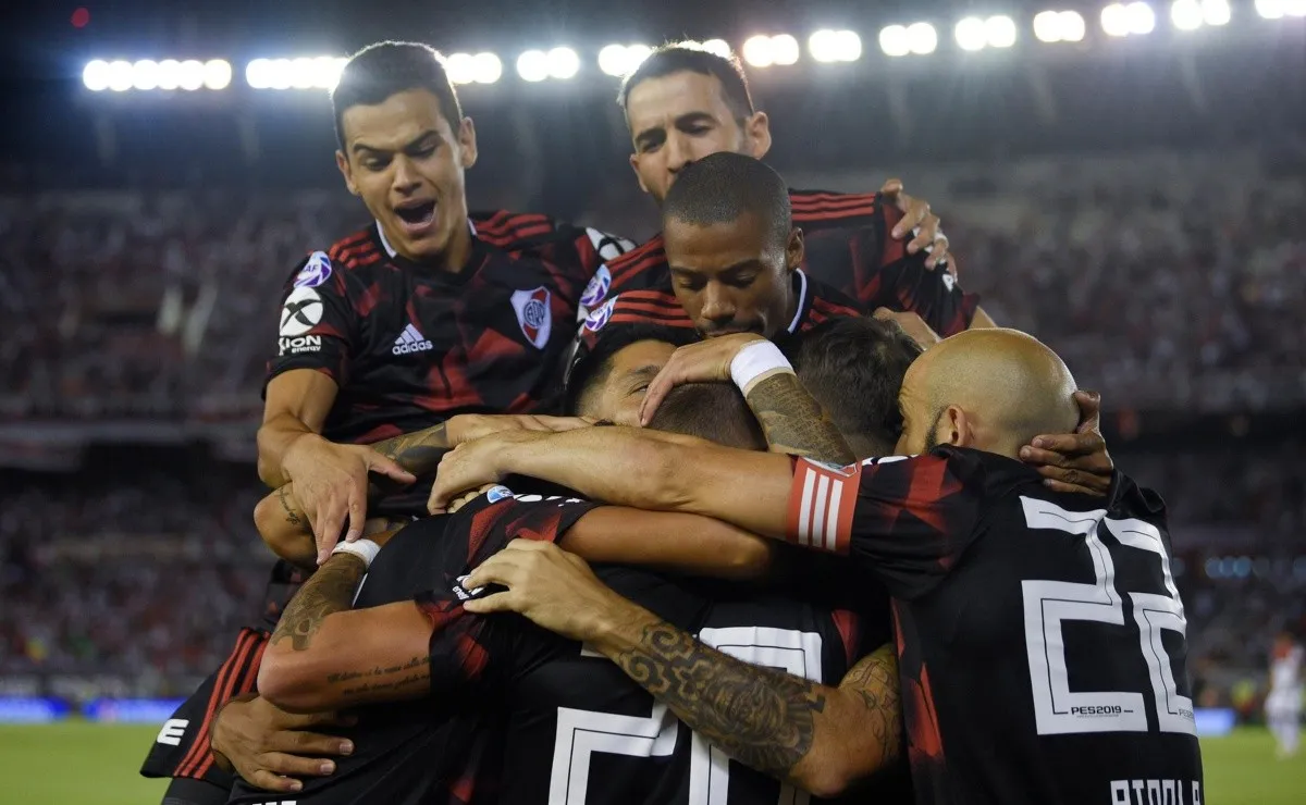 A River le quedan cuatro compromisos importantes en la Superliga.