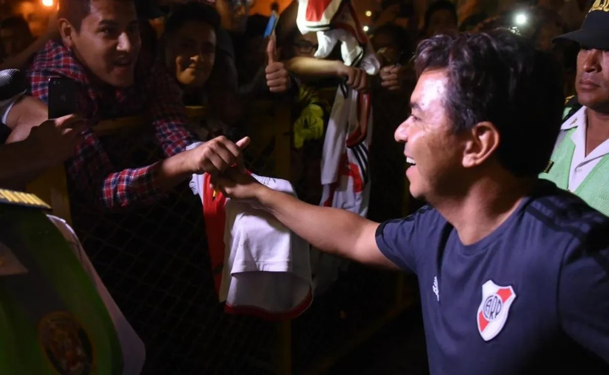 River arribó a Perú inmerso en el cariño de todos los hinchas.