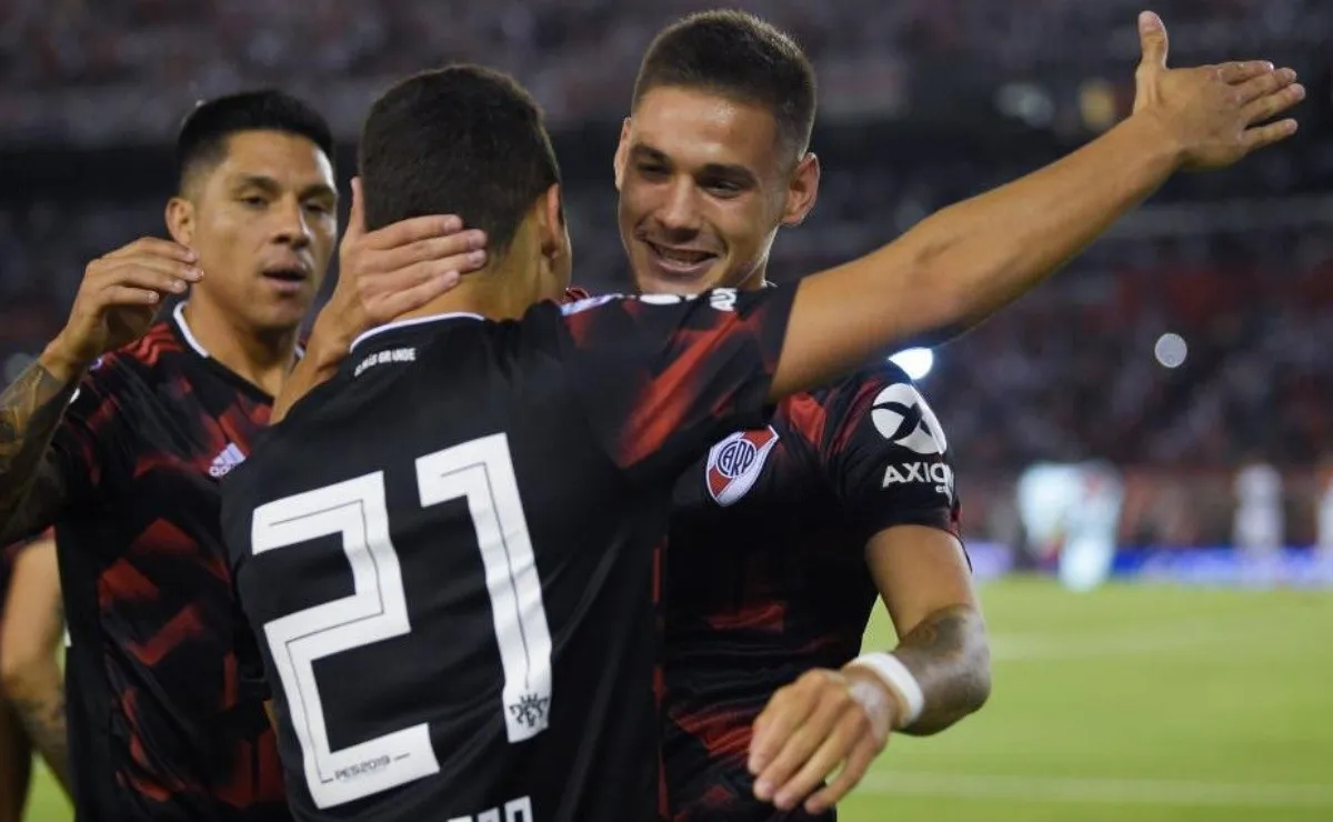 River volvió a terminar la fecha a tres puntos de Atlético Tucumá, su próximo rival