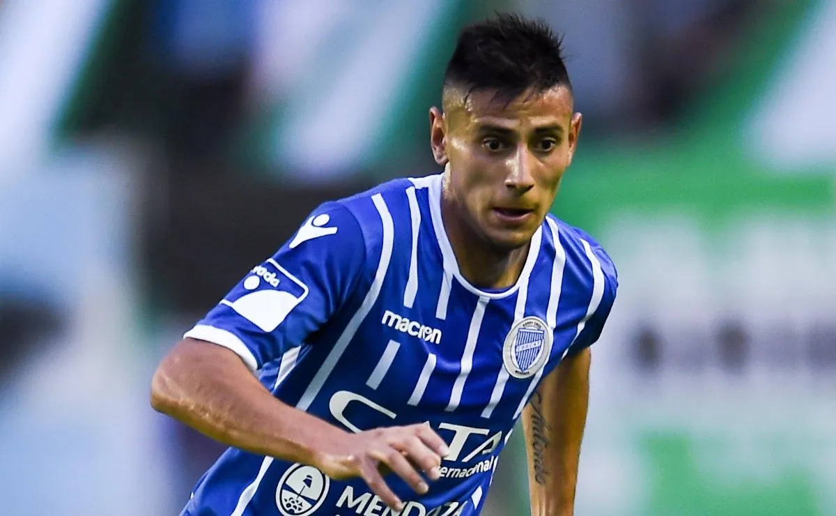 Fabrizio Angileri mide 1,79 metro, pesa 73 kilos y es zurdo. (FOTO: Getty)