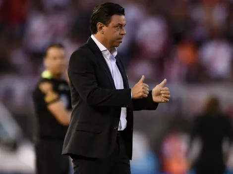 La formación de River contra Newell's