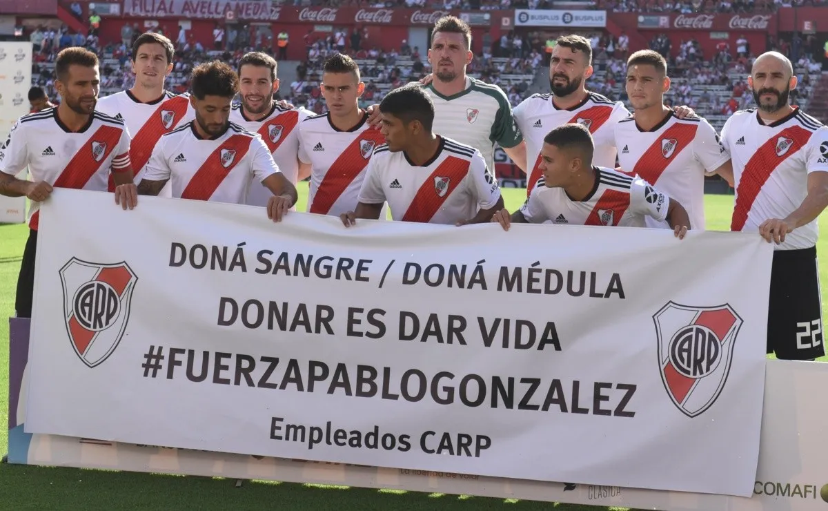 El equipo que jugó de arranque en la victoria ante San Martín de Tucumán.