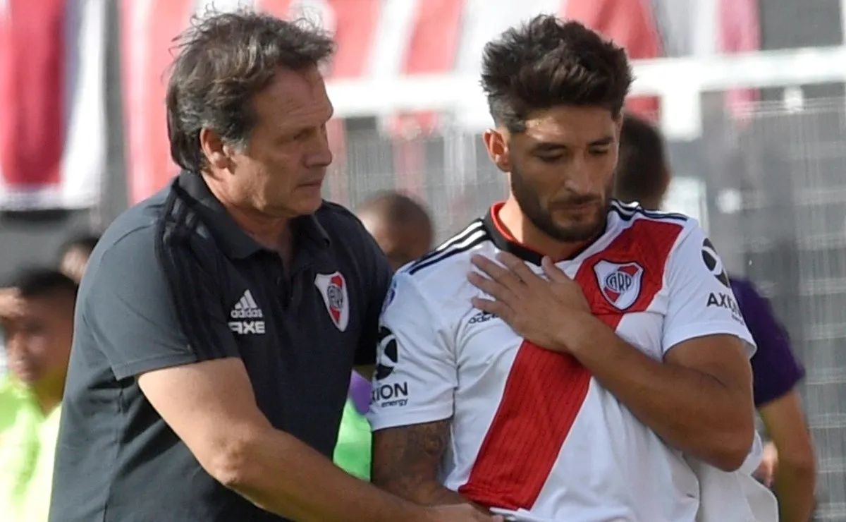 Casco será baja en River durante varios meses.